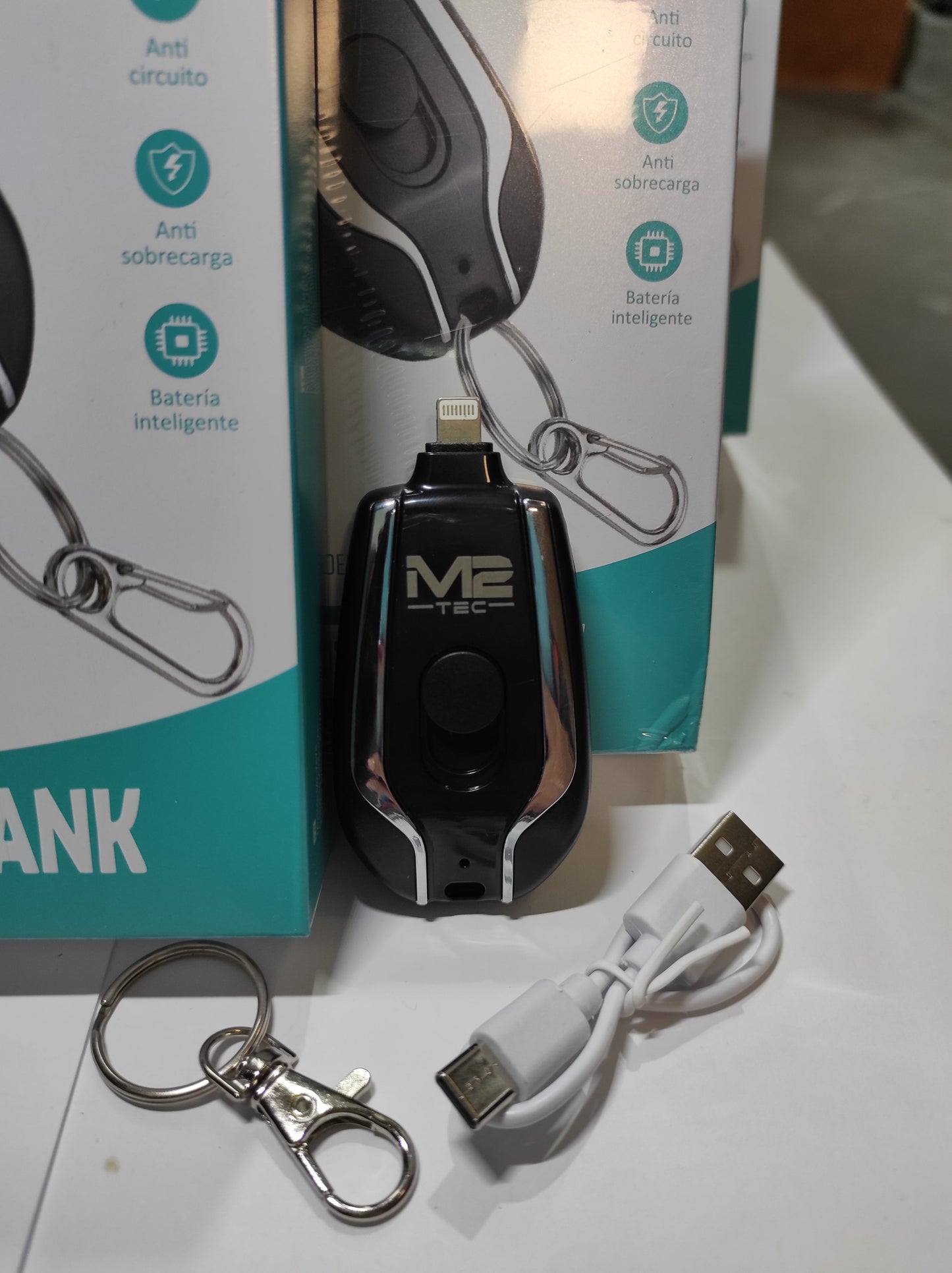 cargador portátil con llavero IP